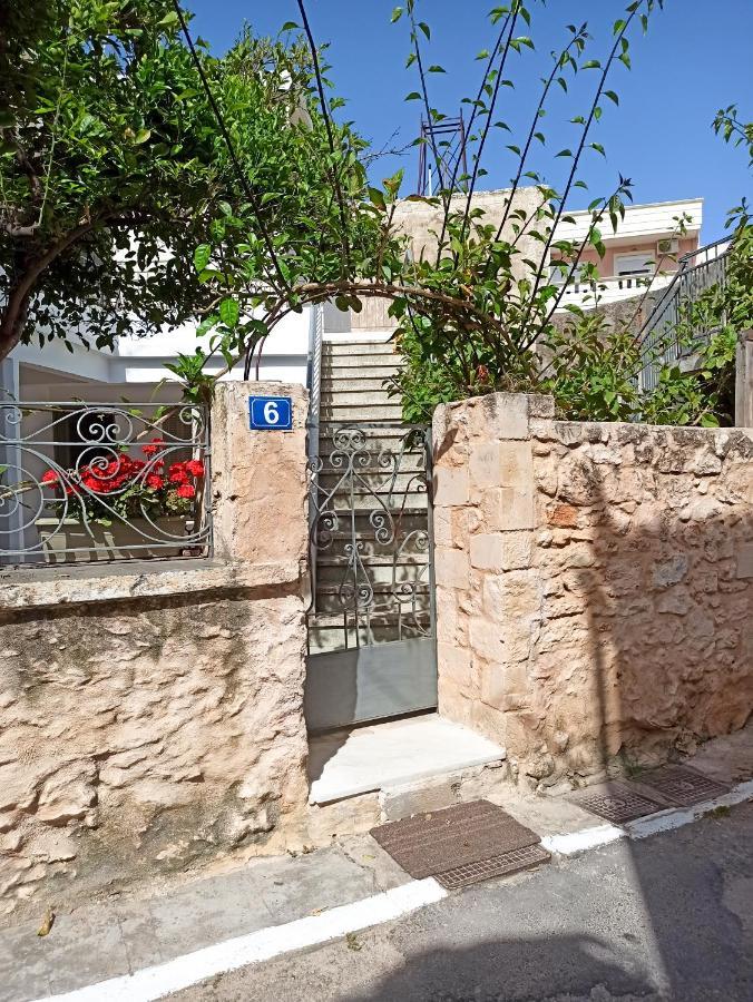 Adorable Room Next Old Town-Vacation House Group خانيا المظهر الخارجي الصورة